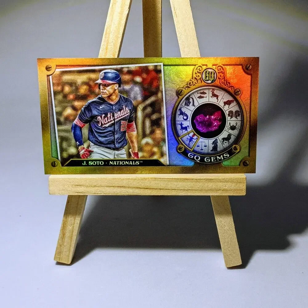 Juan Soto Rainbow Refractor Gypsy Queen Gems GGM-29 Mini Card Topps 2022. - Picture 3 of 8